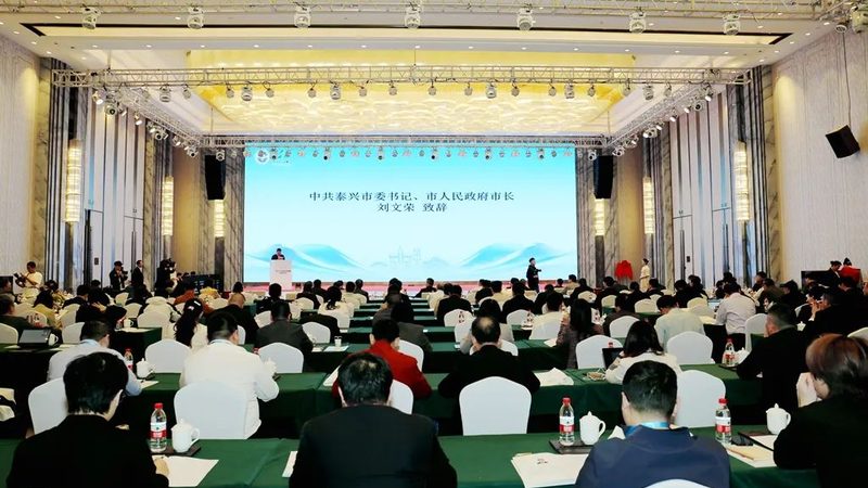 色母粒与色粉：成本效益的权衡之道